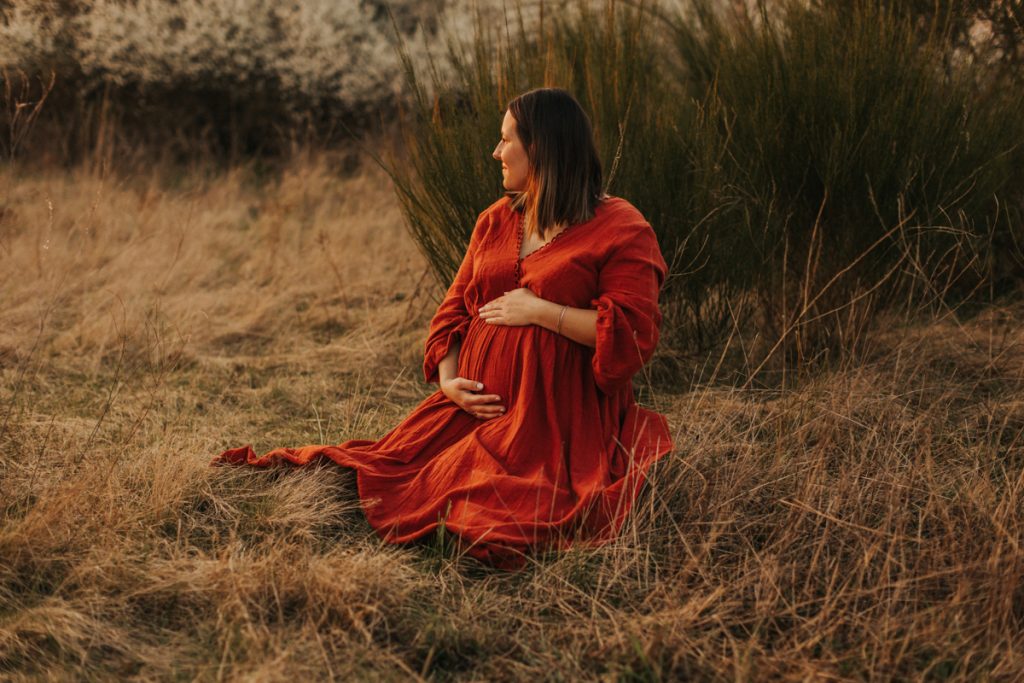 Künstlerische Babybauchfotografie in Karlsruhe, Babybauchshooting Karlsruhe